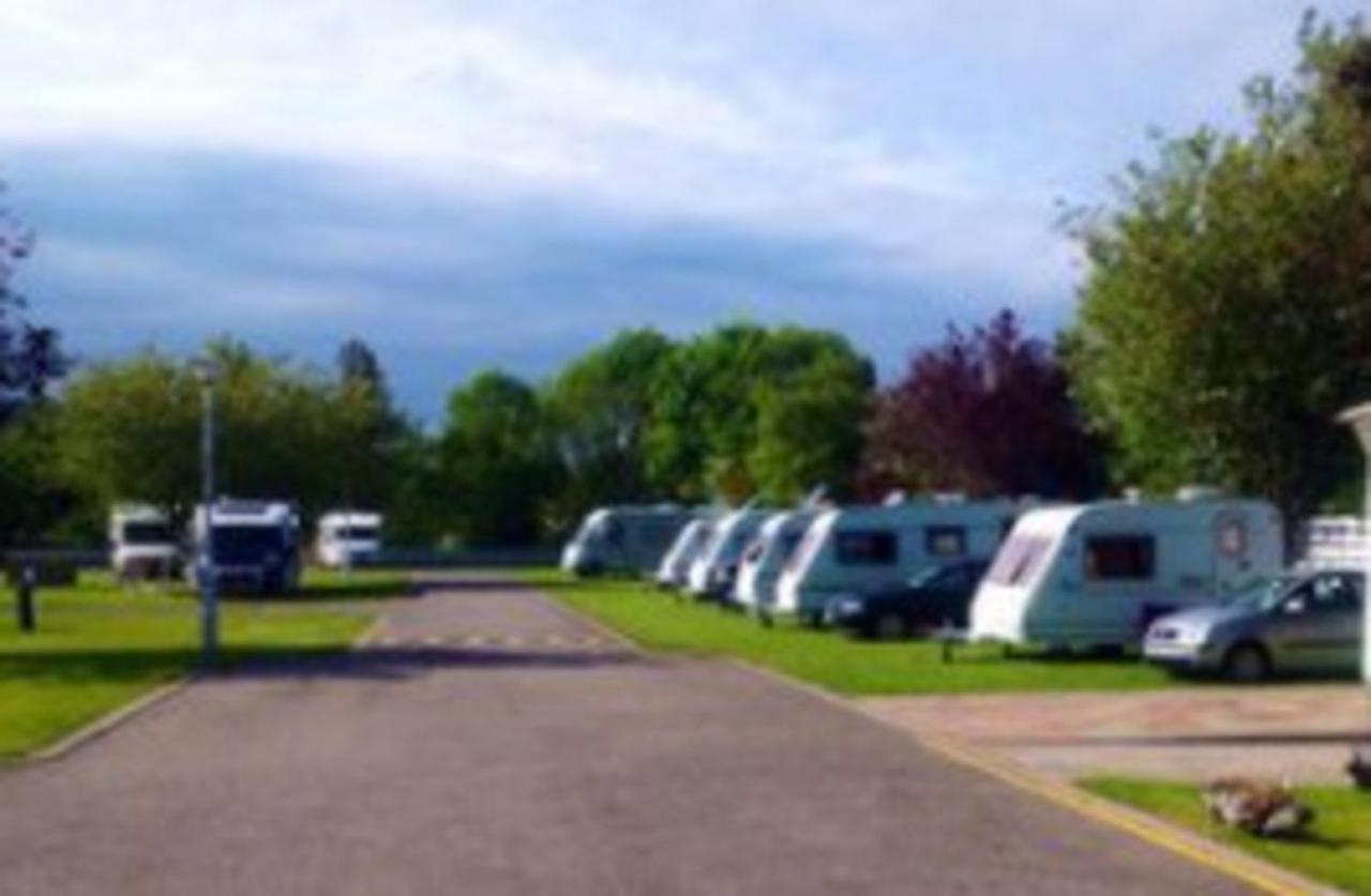 Caledonian Lodges 1 อินเวอร์เนส ภายนอก รูปภาพ